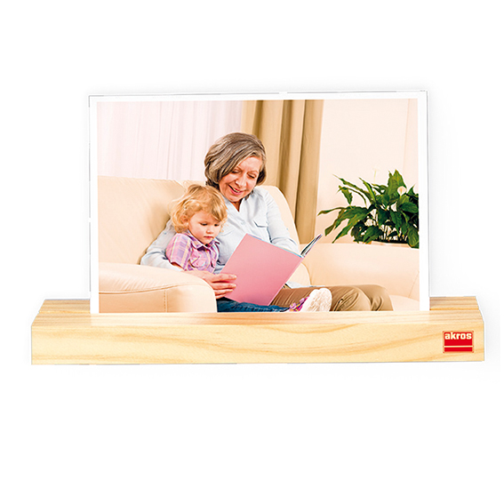 Drevené držiaky na karty (2 kusy)