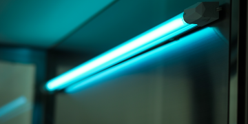 UV svetlo 120cm