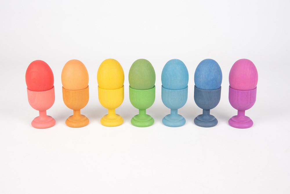 Farebný drevený stojan na vajíčka