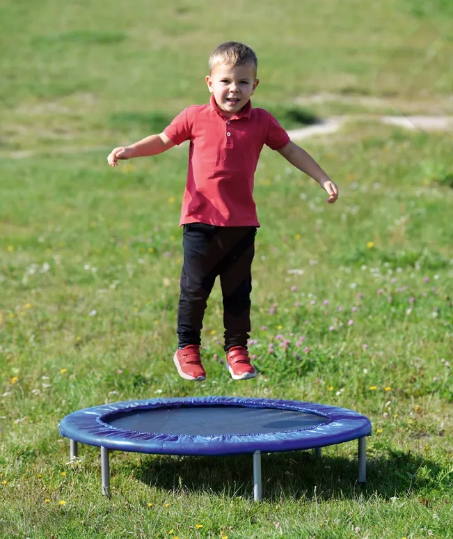 Trampolína
