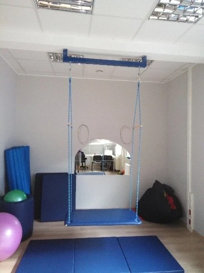 Oceľový záves - do 50cm