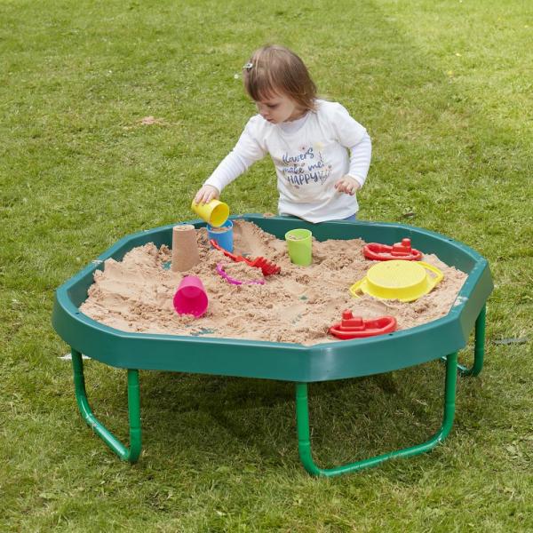 Nastaviteľný stôl na piesok 