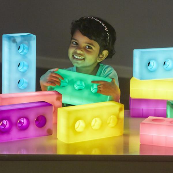 Svietiace stavebné bloky  
