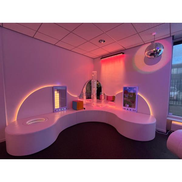 Interaktívné nástenné LED svetlo farebné