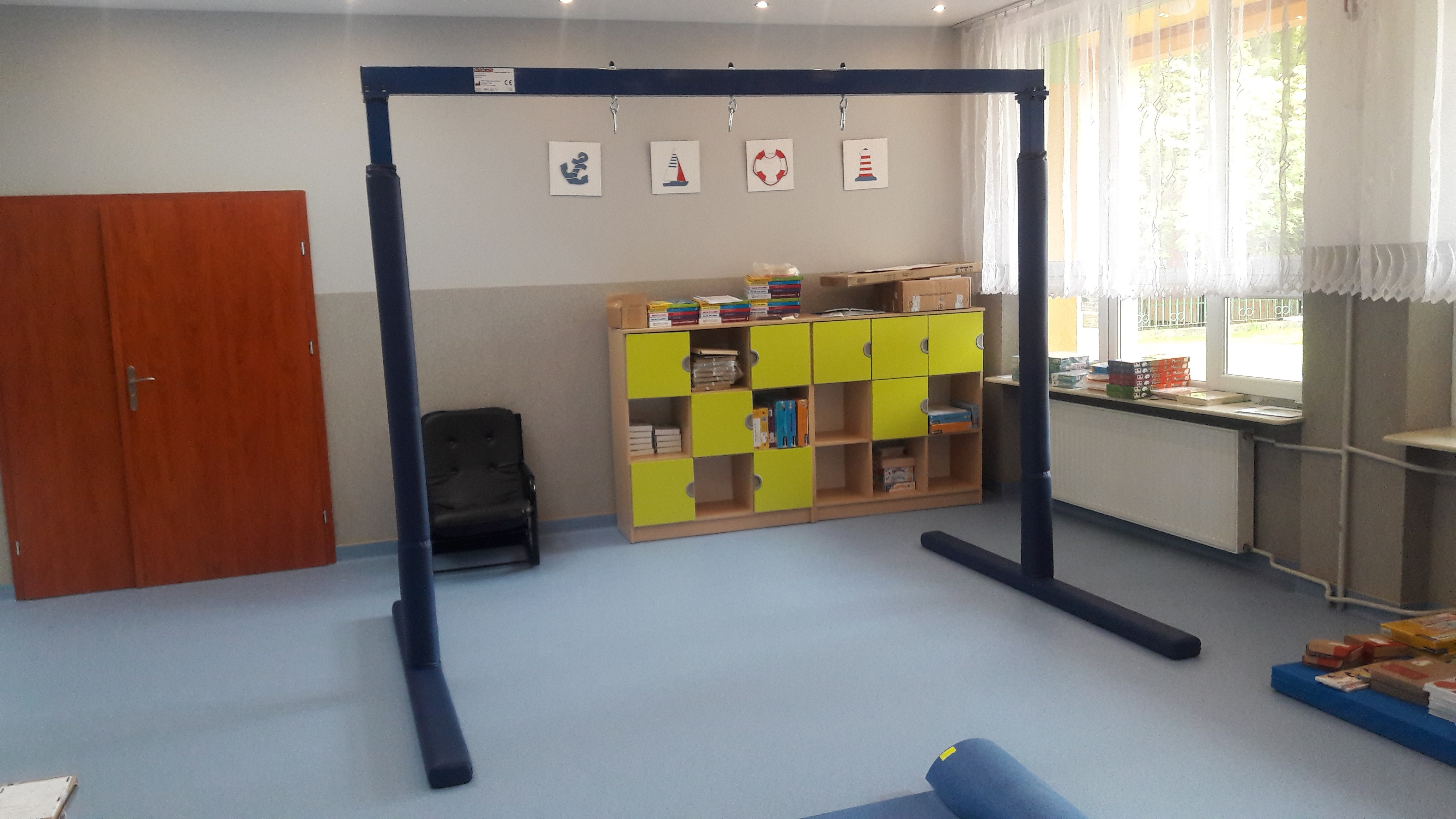 Závesná konštrukcia typu - U