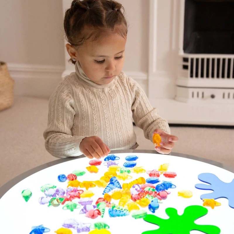 Priehľadné farebné mušle