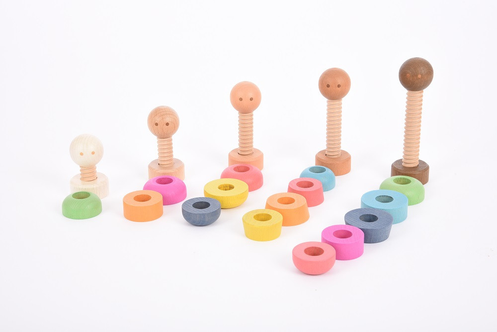 Drevené postavičky – komunita