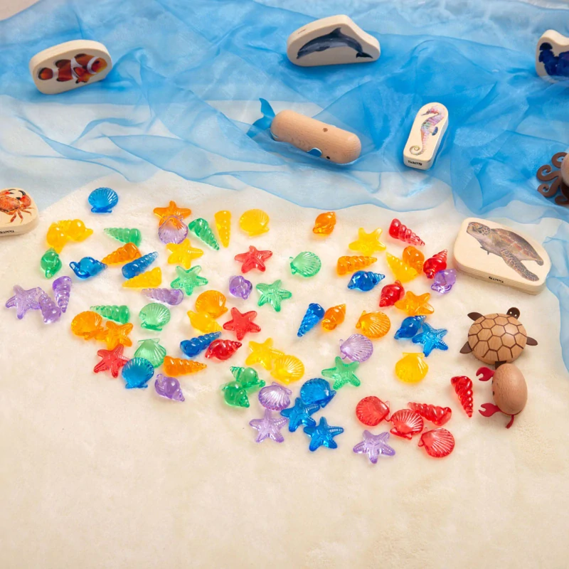 Priehľadné farebné mušle