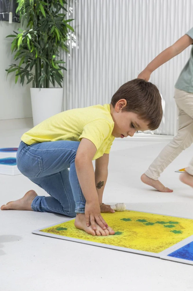 Senzorické UV podlahové dlaždice 4ks