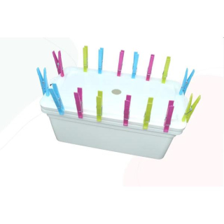 Box s úlohou - farebné štipce