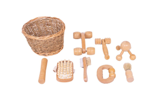 Košík s masažnými pomôckami