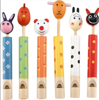 Drevená píšťalka - zvieratko, rôzne vzory