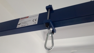 Háčik s karabínou 