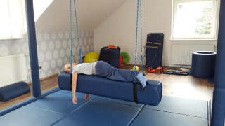 Terapeutická hojdačka koník XL